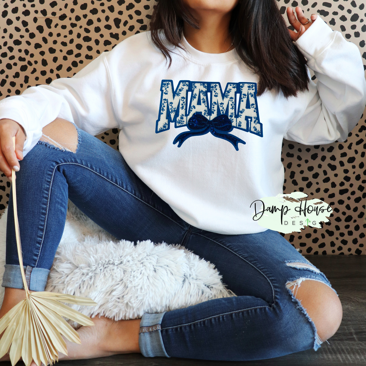 MAMA White Blue Bow Sweatshirt